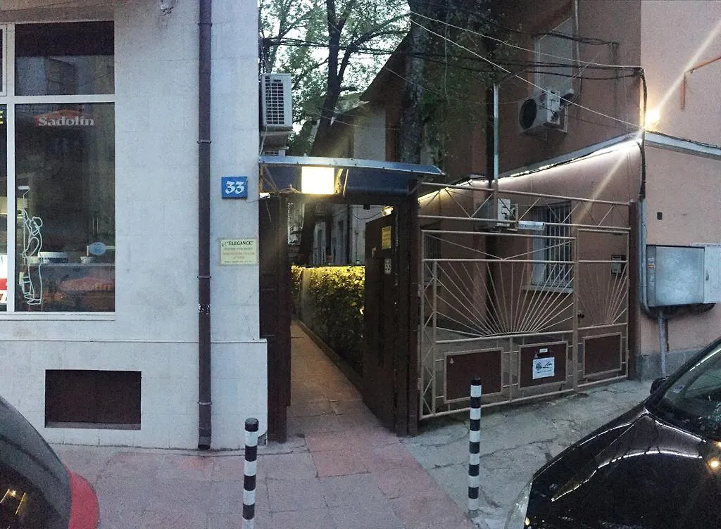 Elegance On A Budget - Rooms For Rent In Sofia Center