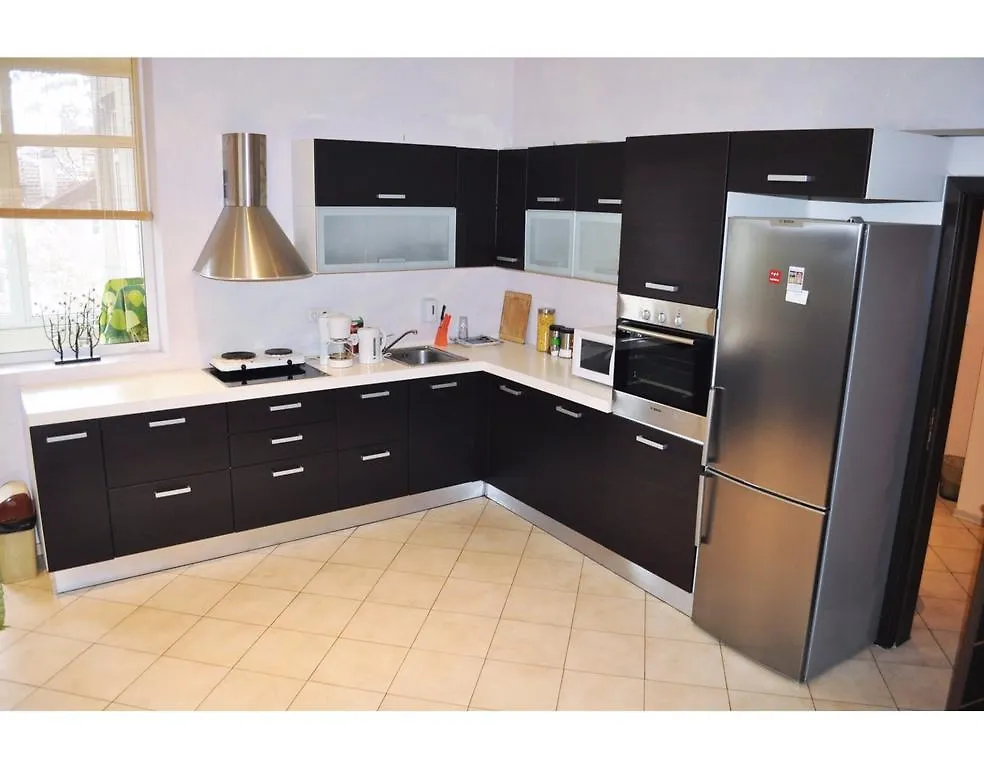 Elegance On A Budget - Rooms For Rent In Sofia Center Bulgarije