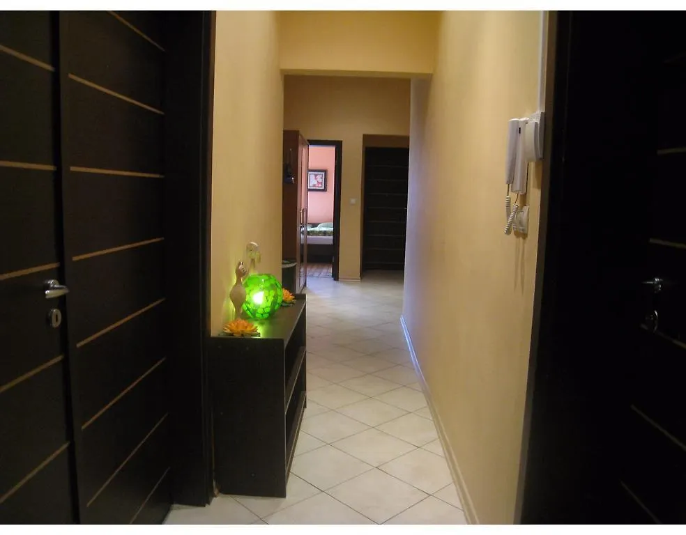 Hostel Elegance On A Budget - Rooms For Rent In Sofia Center