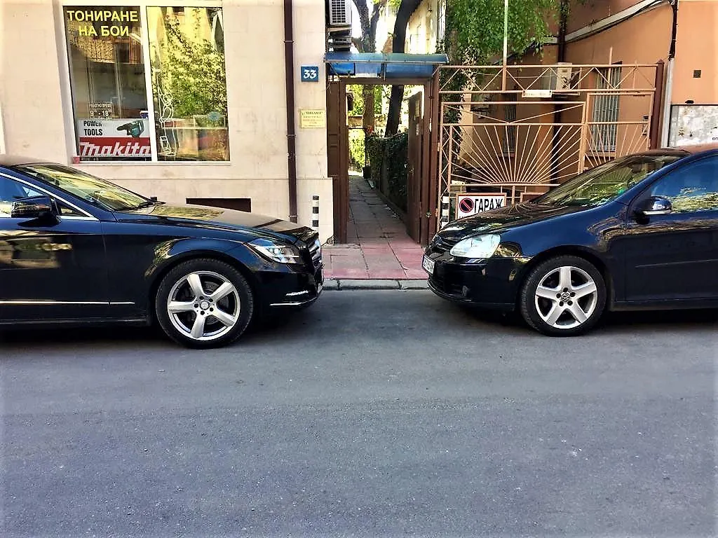 Elegance On A Budget - Rooms For Rent In Sofia Center Bulgaristan